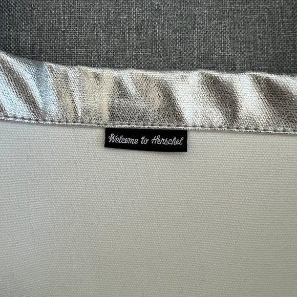 SOLD The Herschel Supply Co Unique Silver Tote Bag - Picture 8 of 11